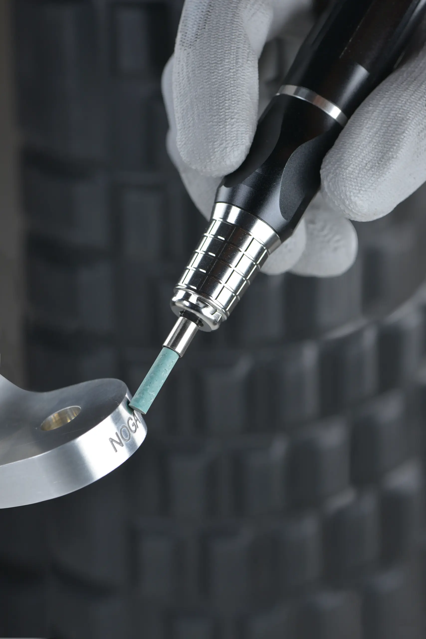Ceramic diamond stones for ultra-hard precision finishing